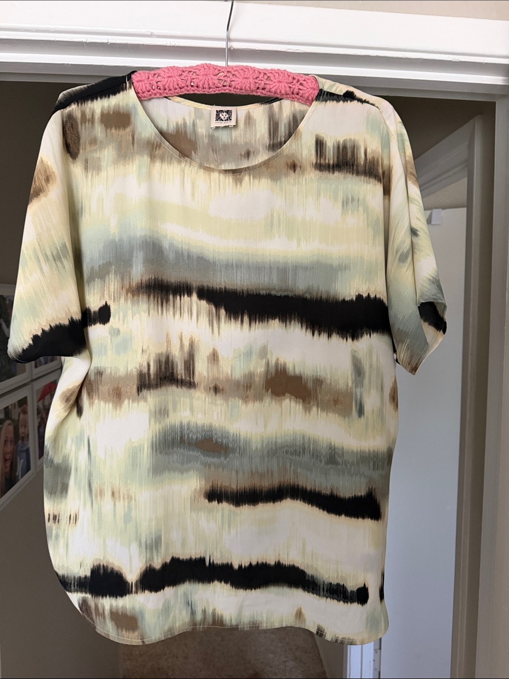 Anne Klein Short Sleeve Top in Black, Cream & Tan